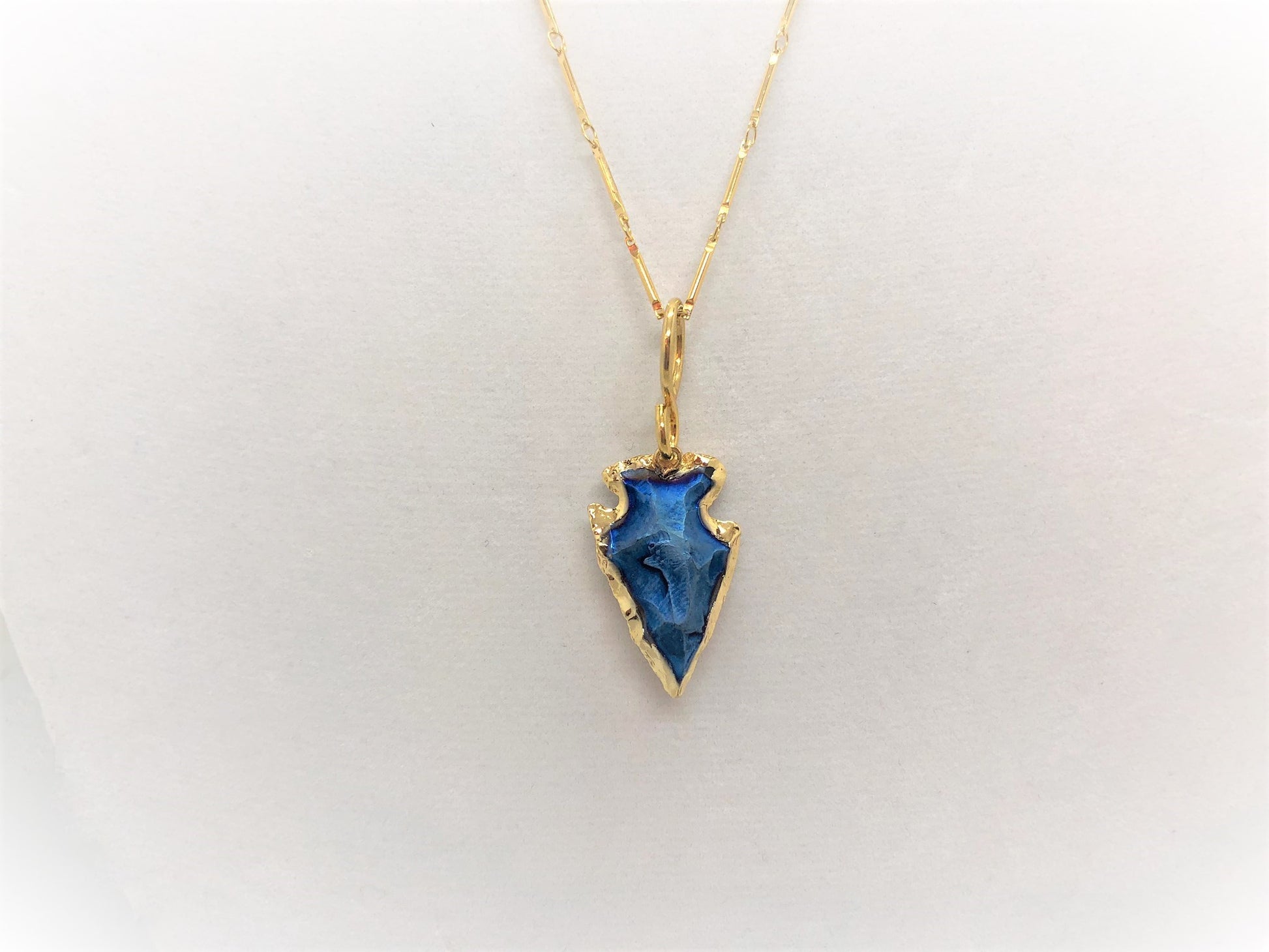 Gold Arrowhead Pendant Necklace - Emmis Jewelry, Necklace, [product_color]